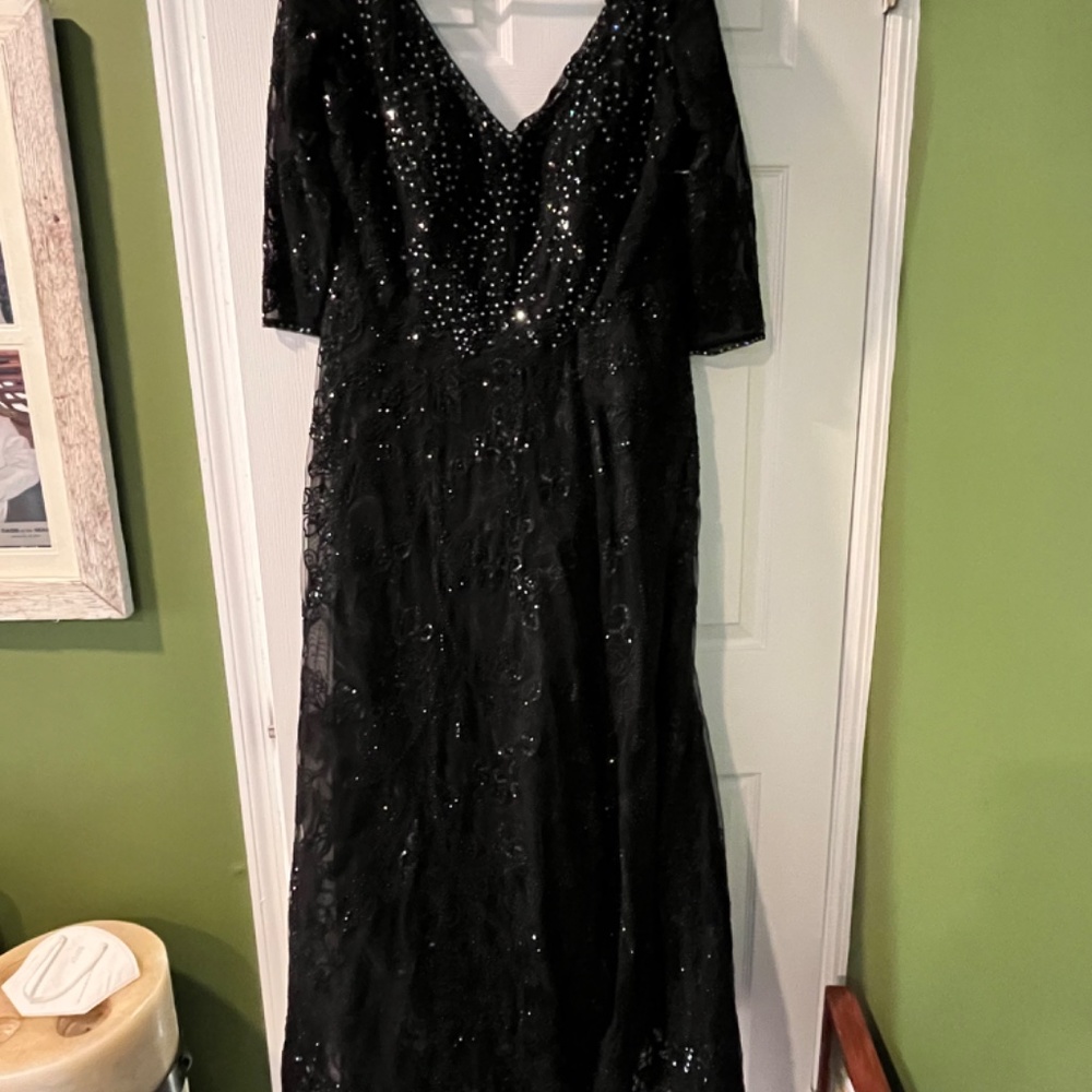 New- Designer Custom Black Gown With Swarovski Cr… - image 3